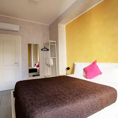 委托里斯旅馆 招待所 罗马