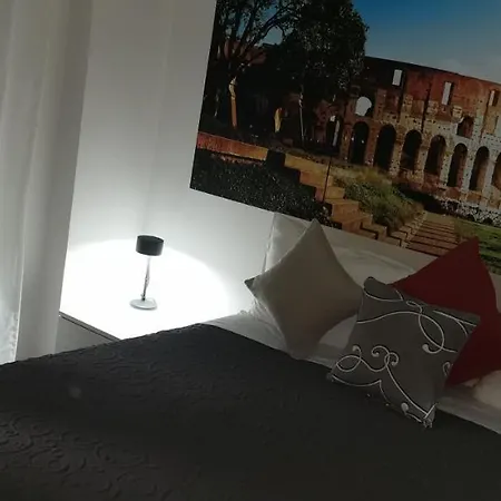 Domus Viatoris בית הארחה 4*