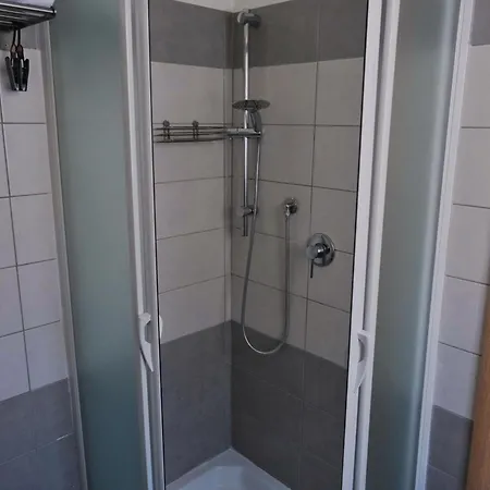 Domus Viatoris בית הארחה